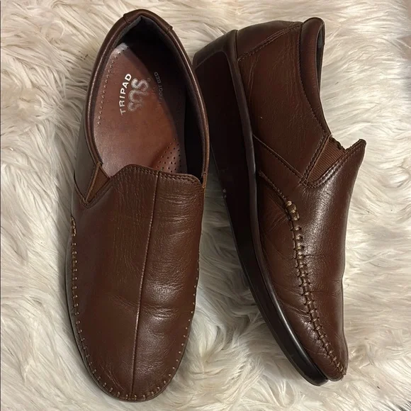 SAS Brown Leather Loafers Moccasin-Style Slip-Ons Amazon.com | SAS Sunny Elasticized Comfort Loafer Pecan  main image 4